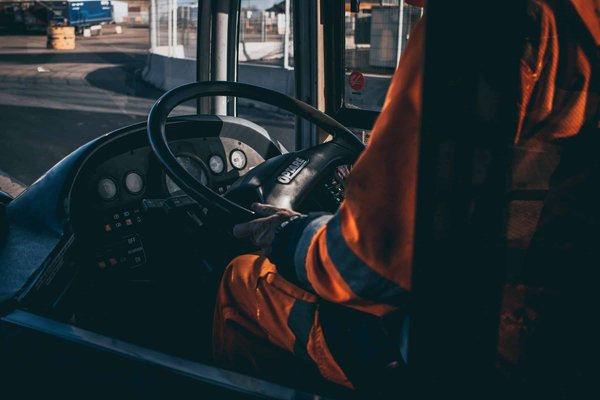 Comment les nouvelles technologies de détection de la fatigue améliorent-elles la sécurité des conducteurs de bus?